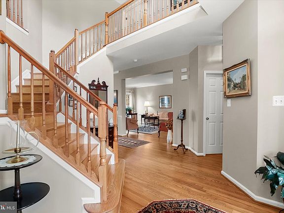 5th image of 31 Old Granary Ct