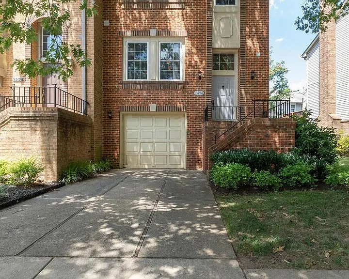3956 Valley Ridge Dr — Photo 1