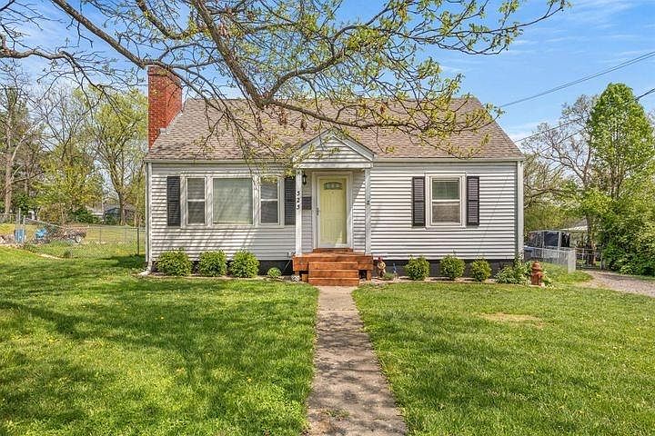 1st image of 323 Magnolia Ave