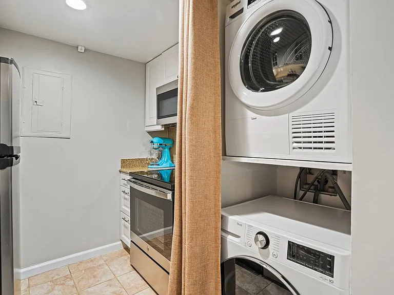 2101 N St NW #T3 — Photo 7