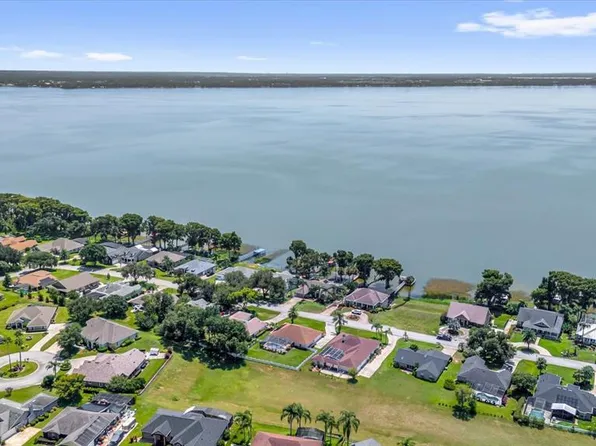 3241 Indian Trl, Eustis, FL 32726