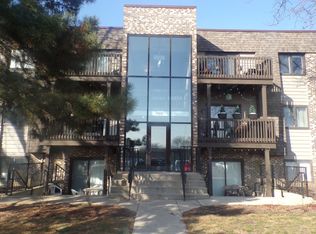 1460 Stonebridge Cir APT G1, Wheaton, IL 60189