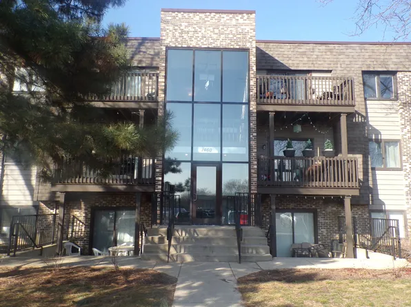 1460 Stonebridge Cir APT G1, Wheaton, IL 60189