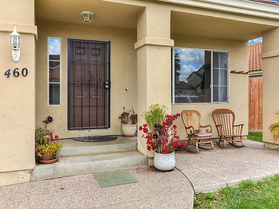 2nd image of 460 Bordeaux Pl