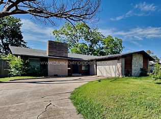 12043 High Meadow Dr, Dallas, TX 75234