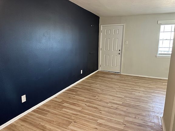 2nd image of 5011 San Jacinto St APT 202