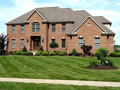1024 Sophia Ln, Mars, PA, 16046