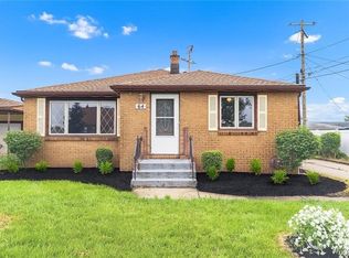 64 Nadine Dr, Cheektowaga, NY 14225