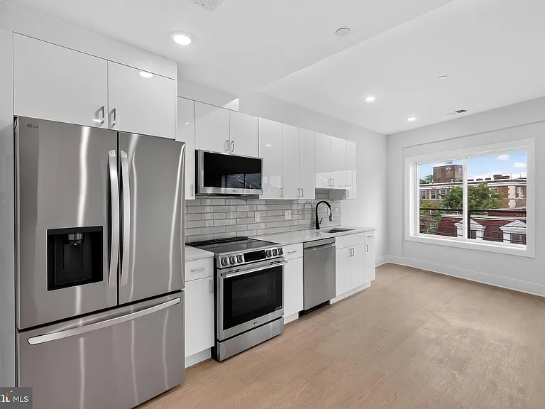 1650 Columbia Rd NW #201 — Photo 1
