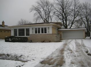 313 Avonelle Dr, Chicago Heights, IL