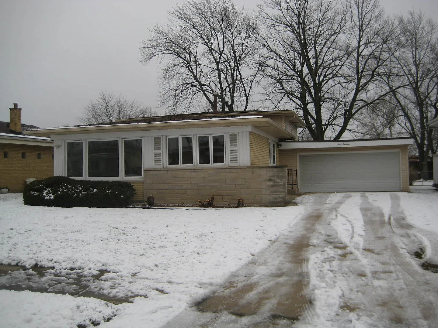313 Avonelle Dr photo 1