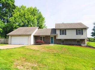 3622 Old Hopper Rd, Cape Girardeau, MO 63701