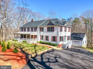 10001 Silver Fox Trl, Manassas, VA 20111