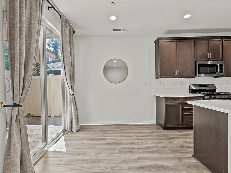 14610 Isla Vista Dr — Photo 7