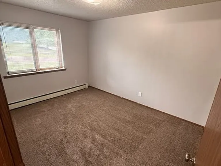 3505 Beaver Avenue Apartments — Photo 6