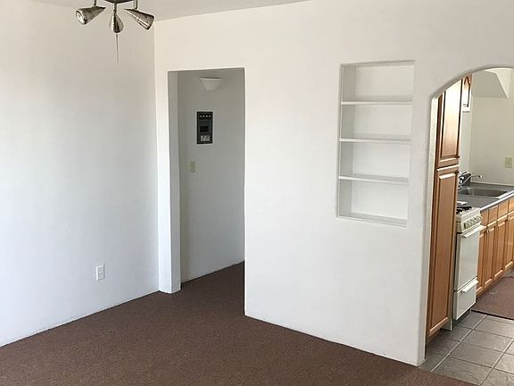2nd image of 2231 N Palm Canyon Dr APT 4
