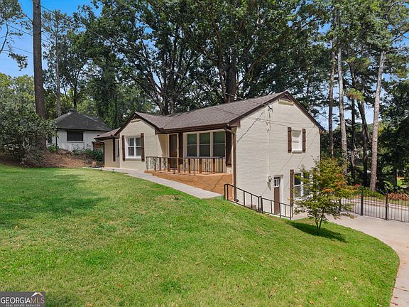 2nd image of 2783 Ben Hill Rd