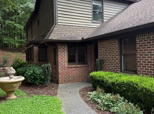 7434 Newmans Ln, Charlotte, NC 28270