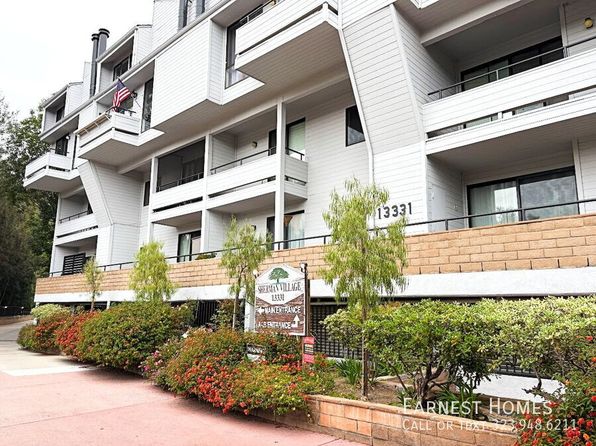 13331 Moorpark St APT 334