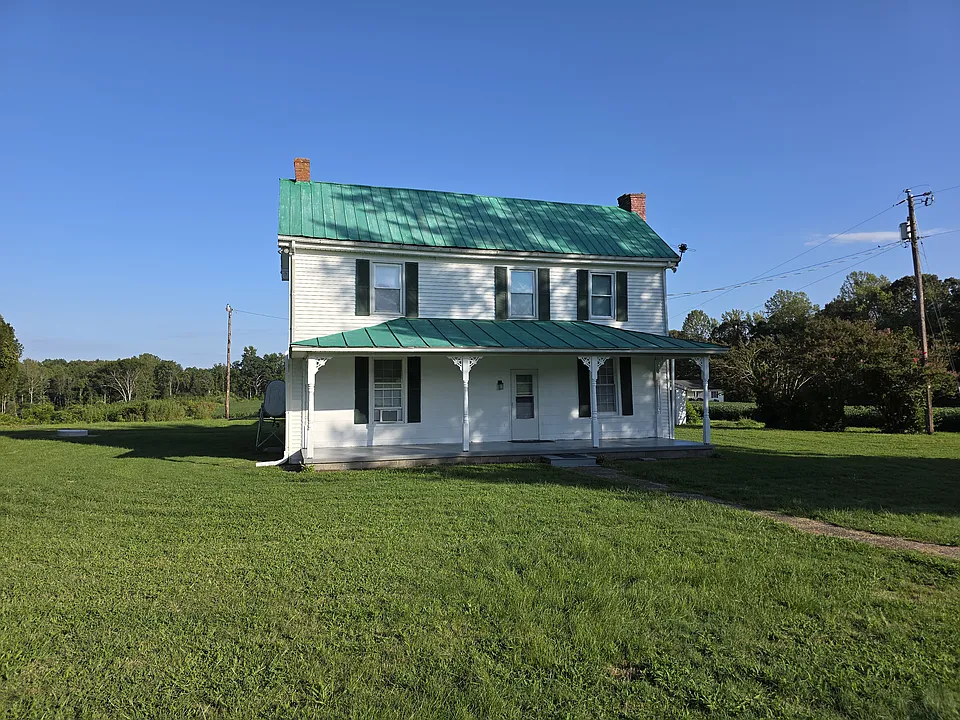 1143 Crookhorn Rd