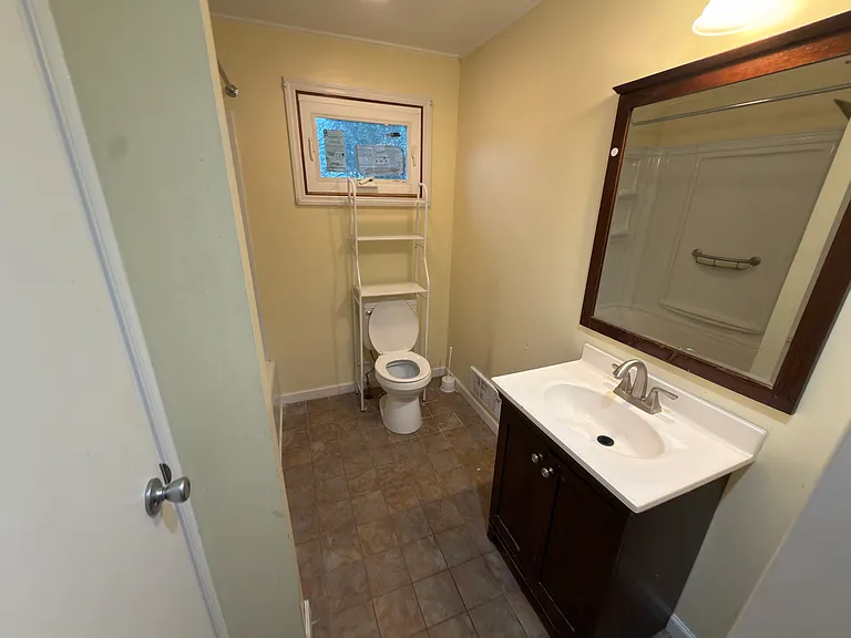 40 Montello Rd — Photo 12