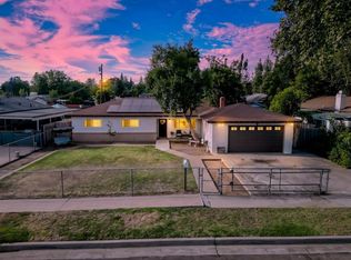 555 E Fountain Way, Fresno, CA 93704