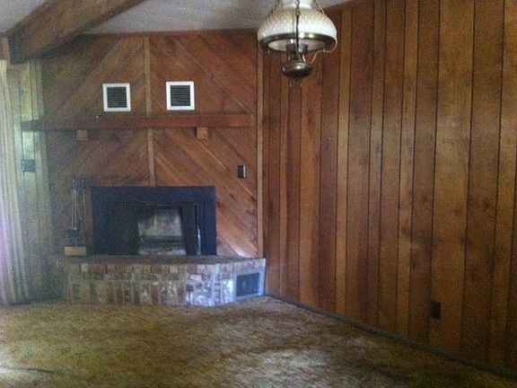 3rd image of 21927 Brierwood Dr
