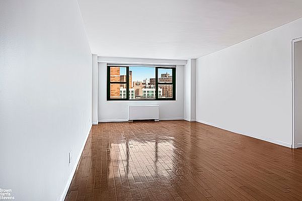 1st image of 401 E 89th St APT 15E