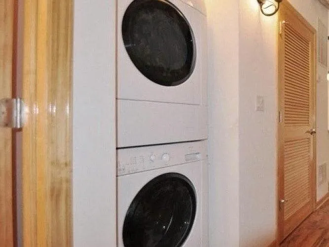 In-unit laundry
