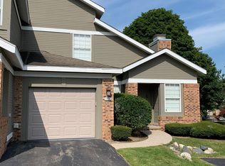 6798 Chimney Sweep, West Bloomfield, MI 48322