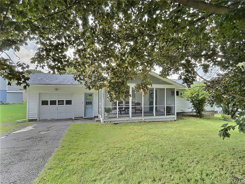 1st image of 403 Northfield Way