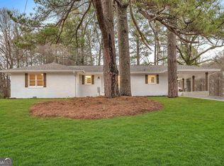 135 Bennett Cir, Carrollton, GA 30117