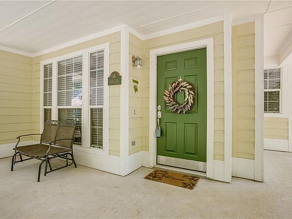 2nd image of 9800 Marthas Vineyard Cir