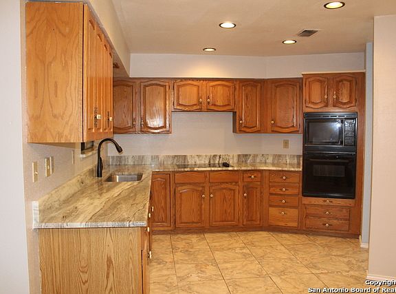 2nd image of 5713 Fairways Dr