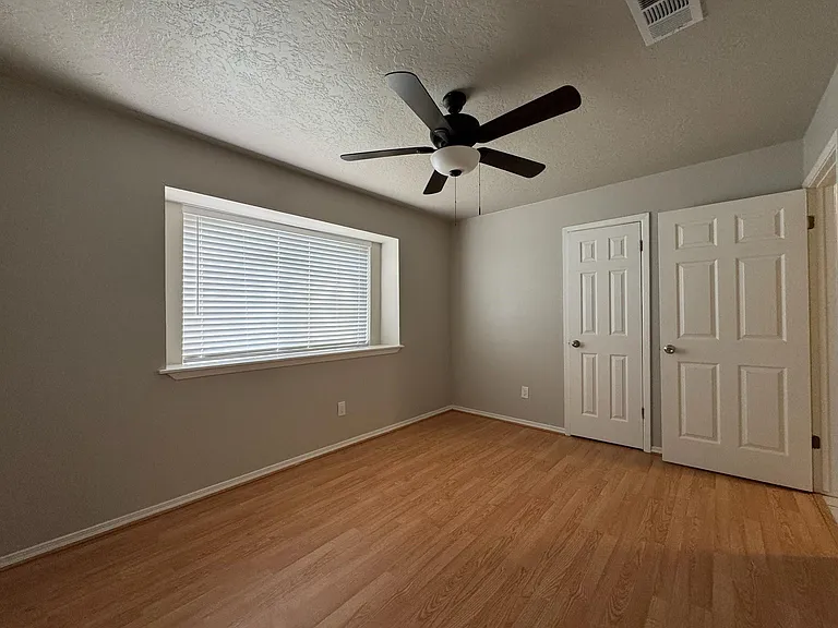 3114 Kleinmann Ave — Photo 9