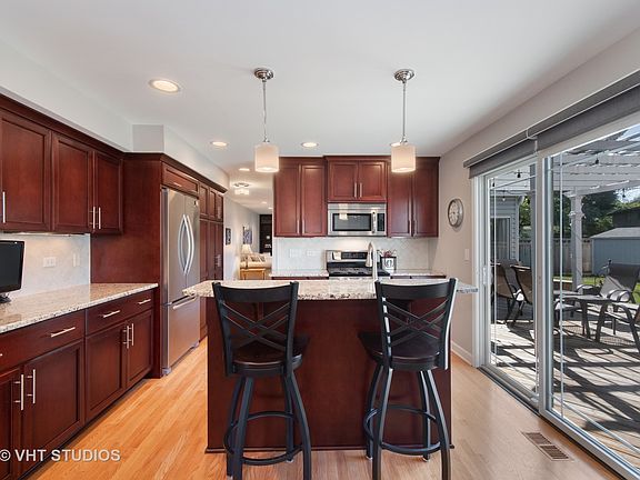 5th image of 1680 Buena Vista Dr
