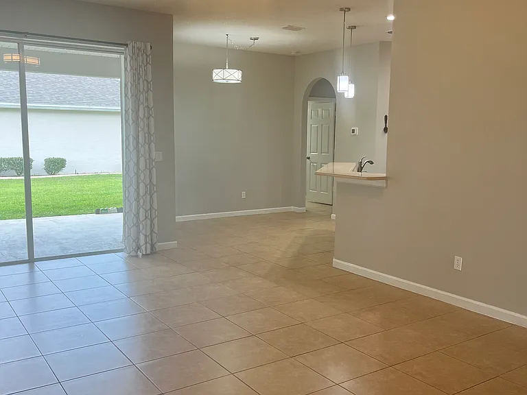 281 Perfect Dr — Photo 6