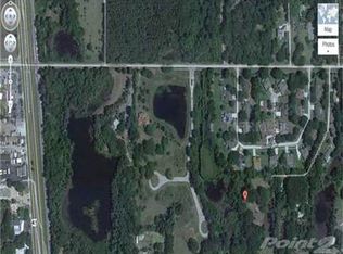 17612 Groveview Dr, Lutz, FL 33549