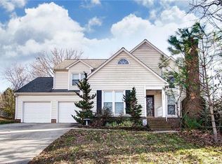 9800 Alexander Glen Dr, Charlotte, NC 28262