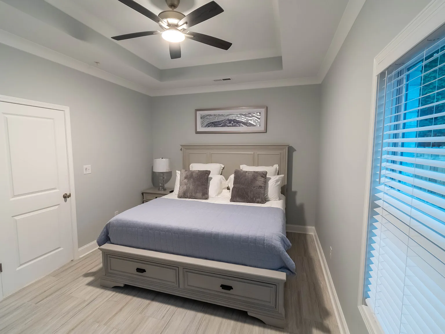 1 bed, $3,550 — Photo 4