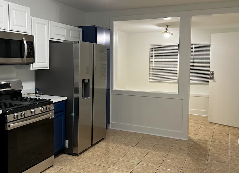 2943 N Fairfield Ave #B — Photo 8