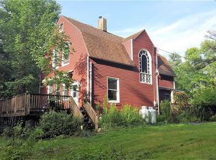 28 Demarest Dr, Kiamesha Lake, NY 12751