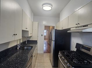 2845 42nd St #1, Astoria, NY 11103