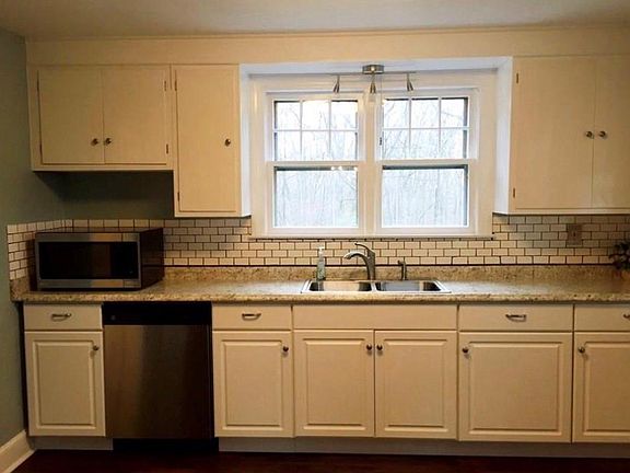 2nd image of 224 White Ave