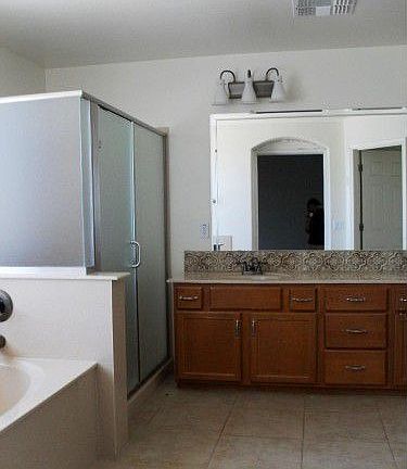 4th image of 2137 W Ian Dr