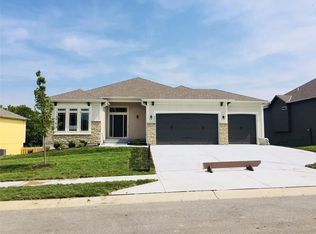 6806 NW 104th Ter, Kansas City, MO 64154