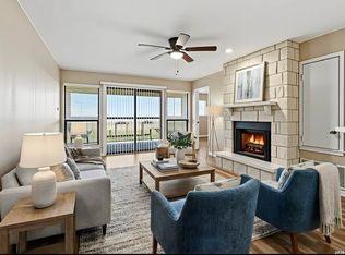 1256 Cougar UNIT 6, Canyon Lake, TX 78133