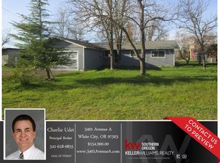 3401 Avenue A, White City, OR 97503