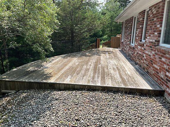 3rd image of 859 Greenville Ave