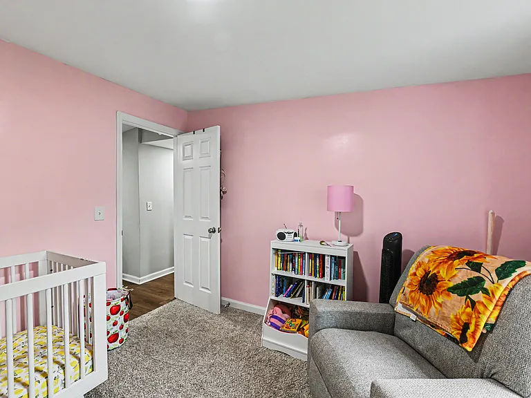 309 Farrell St — Photo 16
